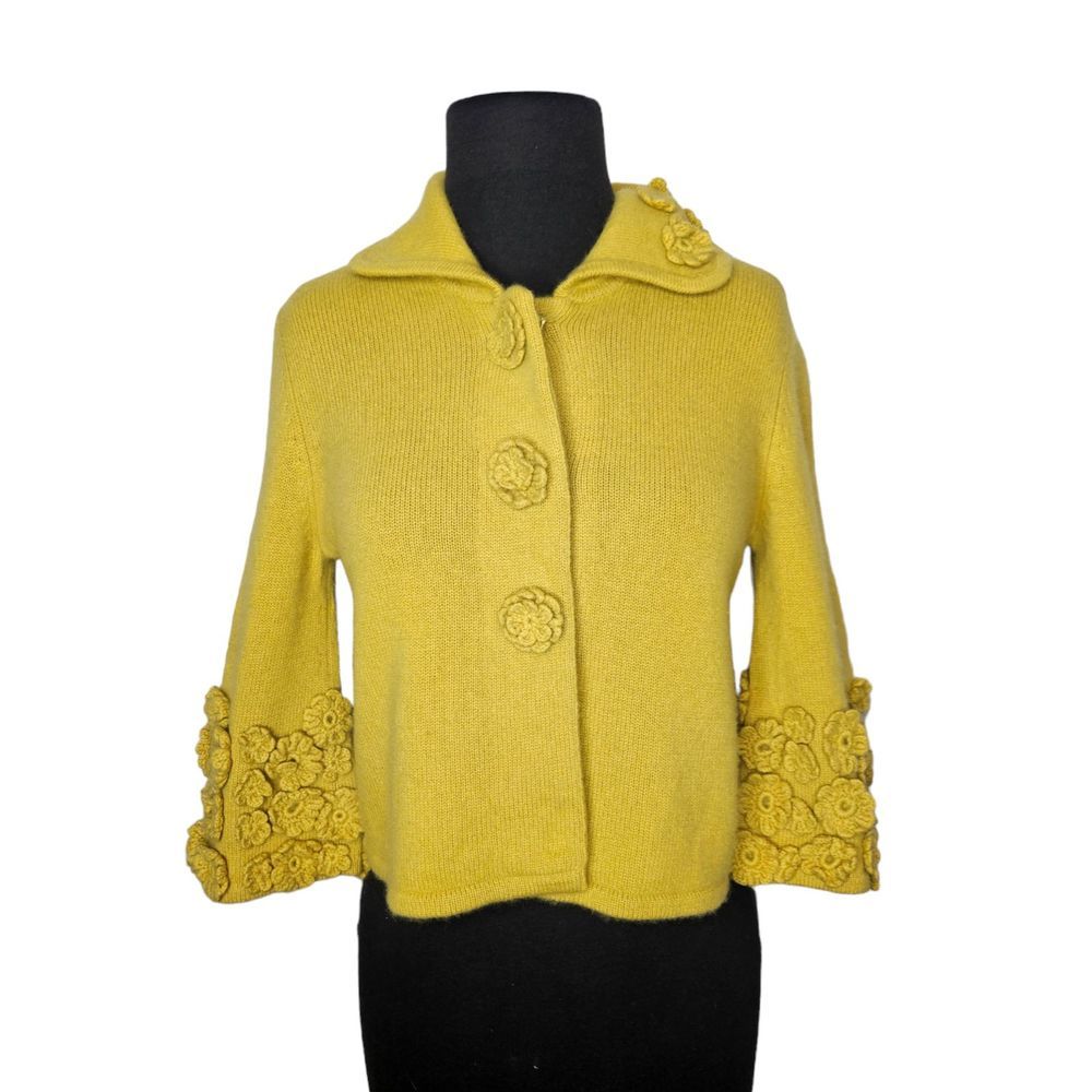 LORD & TAYLOR 100% Cashmere Cardigan Floral Appliques Rosettes Cropped - Picture 7 of 7